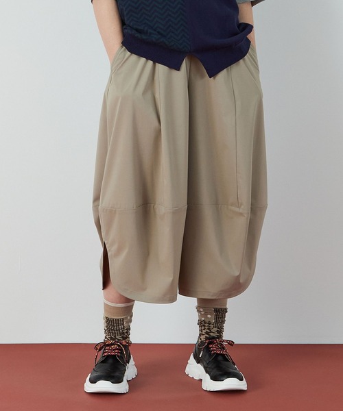 セール マイクロタイプ パンツ その他パンツ ボリュームパンツ その他パンツ Frapbois フラボア のファッション