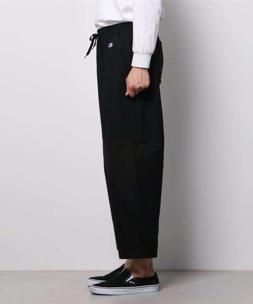 Champion（チャンピオン）の「Champion◆ツイルイージーワイドパンツ/カラーパンツ（チノパンツ・メンズ・ブラック/ベージュ/オリーブ・M/L/XL）」の4枚目の写真