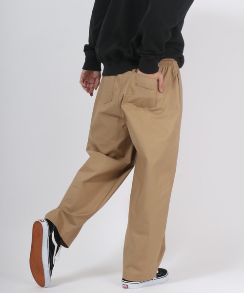 Champion（チャンピオン）の「Champion◆ツイルイージーワイドパンツ/カラーパンツ（チノパンツ・メンズ・ブラック/ベージュ/オリーブ・M/L/XL）」の14枚目の写真