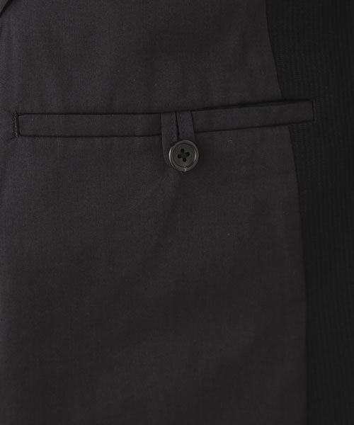 MARGARET HOWELL（マーガレットハウエル）の「DRY WOOL CORD（テーラードジャケット・メンズ・ブラック・LARGE/MEDIUM/SMALL）」の5枚目の写真