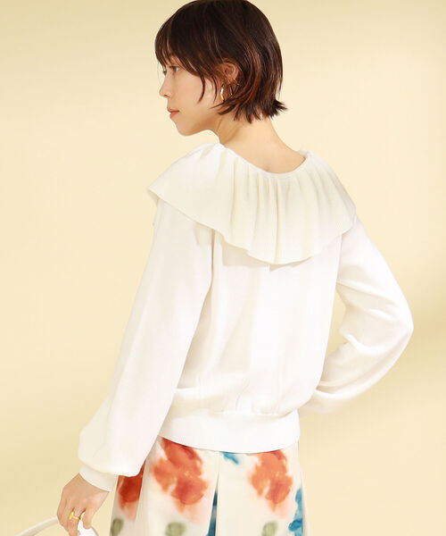 Ray BEAMS(レイビームス)の「Ray BEAMS / フリル ビッグカラー プルオーバー(ニット/セーター・レディース・ブラック/オフホワイト・ONE SIZE)」の4枚目の写真