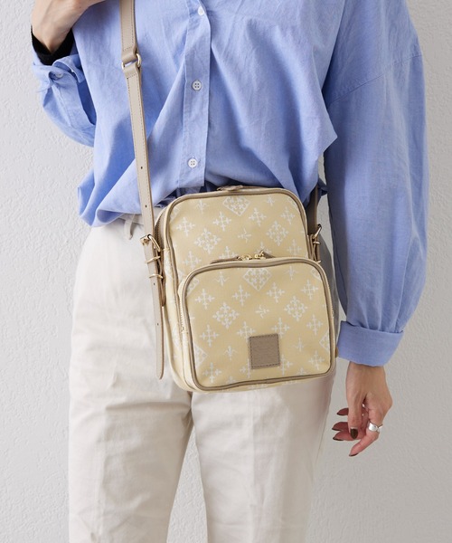 russet(ラシット)の「【VINTAGE COLLECTION】ショルダーバッグ【コットンジャガード】CE-897-WEB(ショルダーバッグ・レディース・ベージュ/グレー/レモンイエロー/ベージュ系2/ライトグレー・FREE)」の12枚目の写真