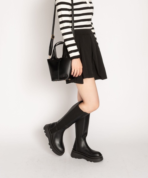 SVEC（シュベック）の「ボリュームライトソール サイドゴア 厚底 ニーハイブーツ（ブーツ・レディース・ブラック・36/38/37/35/39）」の4枚目の写真