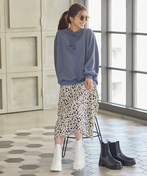 KOBE LETTUCE（コウベレタス）の「タンクソールサイドゴアショートブーツ（ブーツ・レディース・ブラック/ホワイト・LL/M/S/L）」の8枚目の写真