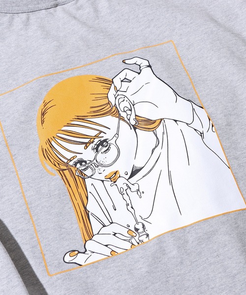 FRUIT OF THE LOOM(フルーツオブザルーム)の「【ROOPTOKYO限定】FRUIT OF THE LOOM/フルーツオブザルーム×Nah 描き下ろしイラスト ツートーン ロンT ビッグシルエット バックプリント 限定品(Tシャツ/カットソー・レディース・グレー/ホワイト/ブラック・XL/M/L)」の6枚目の写真