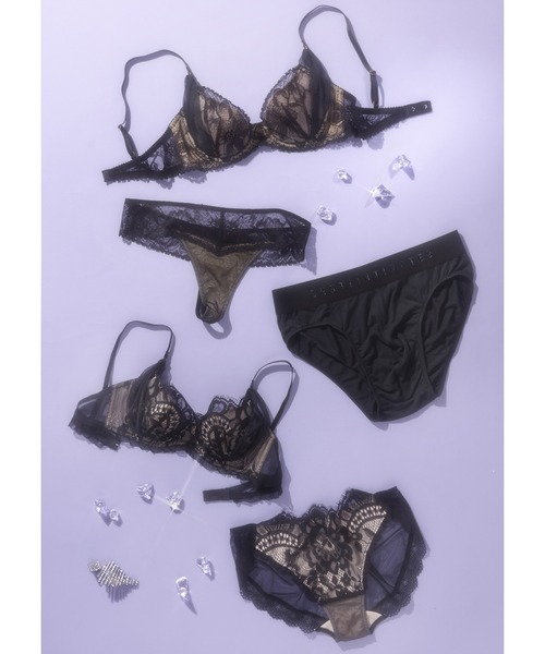 Chut! INTIMATES(シュットインティメイツ)の「シアーライトブラ ビキニショーツ (C356)(ショーツ・レディース・ライトグレー/パープル/ブラック・M/L)」の5枚目の写真
