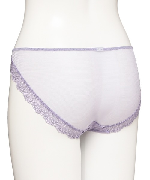 Chut! INTIMATES(シュットインティメイツ)の「シアーライトブラ ビキニショーツ (C356)(ショーツ・レディース・ライトグレー/パープル/ブラック・M/L)」の6枚目の写真