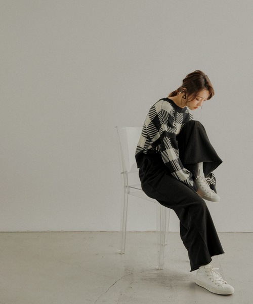 Fashion Letter(ファッションレター)の「裏起毛ゆったりロング丈ワイドパンツ(スウェットパンツ・レディース・ブラック/ライトカーキ/杢グレー・M~L/4L~5L/LL~3L)」の21枚目の写真
