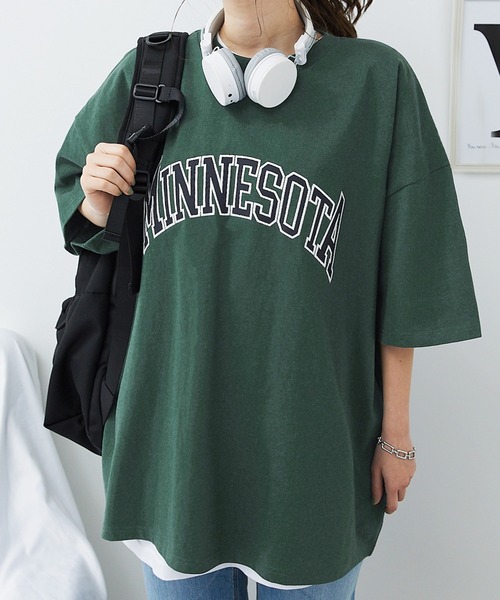 BASQUE magenta（バスクマゼンタ）の「PARAMUS MINNESOTA COLORADO LOGO CREW NECK T-SHIRTS / パラマス ミネソタ コロラド アーチロゴ 配色刺繍 クルーネック ビッグ 半袖Tシャツ（Tシャツ/カットソー・レディース・ライトグレー系2/ネイビー系2/ライトグレー系1/グリーン系2/グレー系1/ホワイト系1/グレー系3/ホワイト系3/ピンク系・L/M）」の7枚目の写真