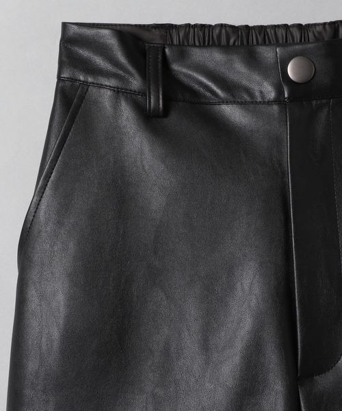 JEANASIS（ジーナシス）の「ヴィーガンレザーフロントキリカエショートパンツ/269130（その他パンツ・レディース・ブラック/オフホワイト・SMALL/MEDIUM）」の10枚目の写真