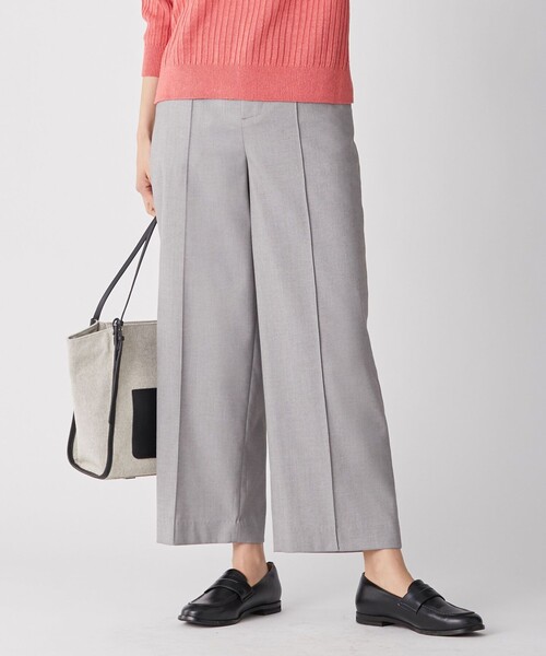 J.PRESS(ジェイプレス)の「【洗える】T/Rシャークスキン セミワイド パンツ(その他パンツ・レディース・ライトグレー系/ピンク系/ダルブルー系・T13/T15/T17)」の1枚目の写真