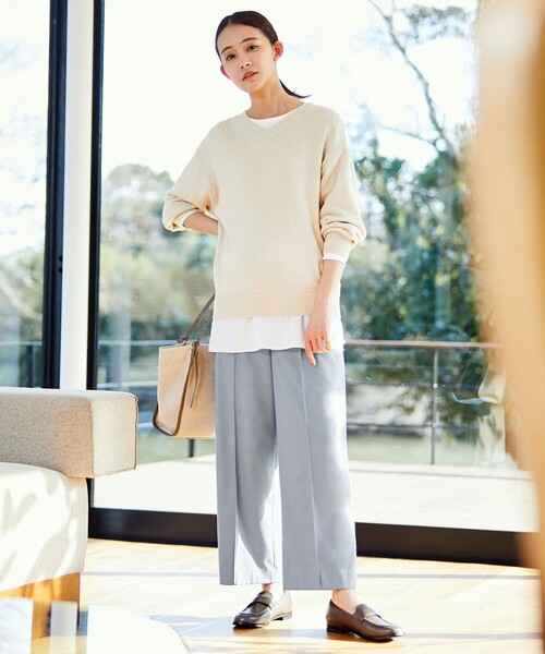 J.PRESS(ジェイプレス)の「【洗える】T/Rシャークスキン セミワイド パンツ(その他パンツ・レディース・ライトグレー系/ピンク系/ダルブルー系・T13/T15/T17)」の5枚目の写真