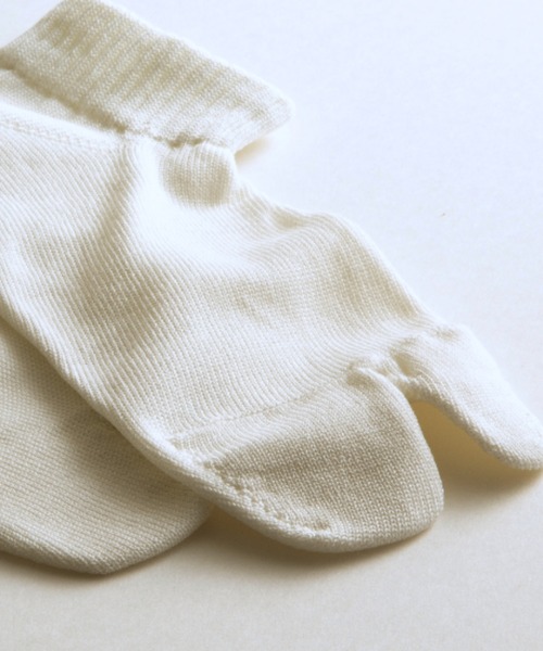 rasox（ラソックス）の「rasox（ラソックス）／　エコフィール・タビ（ソックス/靴下・レディース・カーキ/ホワイト/杢グレー/ブラック・SMALL/MEDIUM/LARGE）」の5枚目の写真