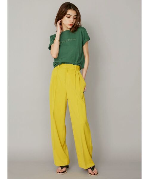 EVRIS(エヴリス)の「タックストレートカラーパンツ(スラックス・レディース・ブラック/レッド/イエロー/グリーン・SMALL/MEDIUM)」の10枚目の写真