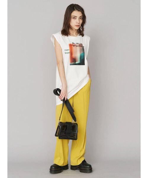 EVRIS(エヴリス)の「タックストレートカラーパンツ(スラックス・レディース・ブラック/レッド/イエロー/グリーン・SMALL/MEDIUM)」の20枚目の写真