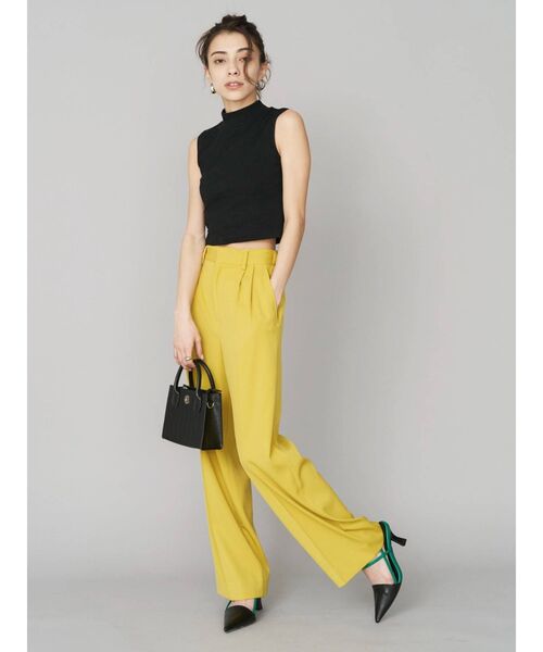 EVRIS(エヴリス)の「タックストレートカラーパンツ(スラックス・レディース・ブラック/レッド/イエロー/グリーン・SMALL/MEDIUM)」の21枚目の写真