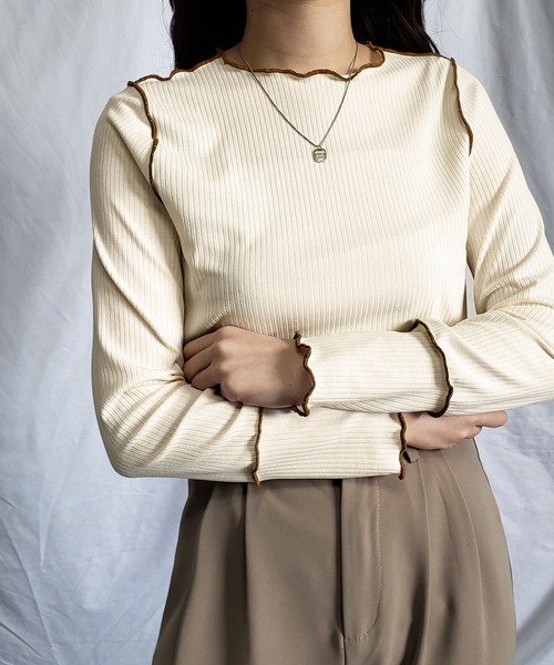 me+em select(ミームセレクト)の「【 3通りの着方を楽しめる 】3WAY ラインステッチリブメロートップス(Tシャツ/カットソー・レディース・ホワイト/オリーブ/ベージュ/ライトブルー/ブラック/ミント・FREE)」の12枚目の写真
