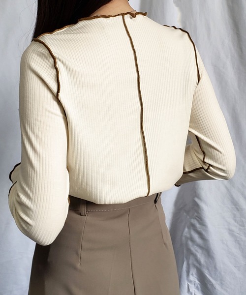 me+em select(ミームセレクト)の「【 3通りの着方を楽しめる 】3WAY ラインステッチリブメロートップス(Tシャツ/カットソー・レディース・ホワイト/オリーブ/ベージュ/ライトブルー/ブラック/ミント・FREE)」の13枚目の写真