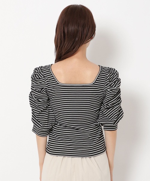 mysty woman(ミスティウーマン)の「パワショル2WAYテレコプルオーバー 283364(Tシャツ/カットソー・レディース・オフホワイト/オレンジ/ホワイト系/ブラック系/ブラック・FREE)」の13枚目の写真