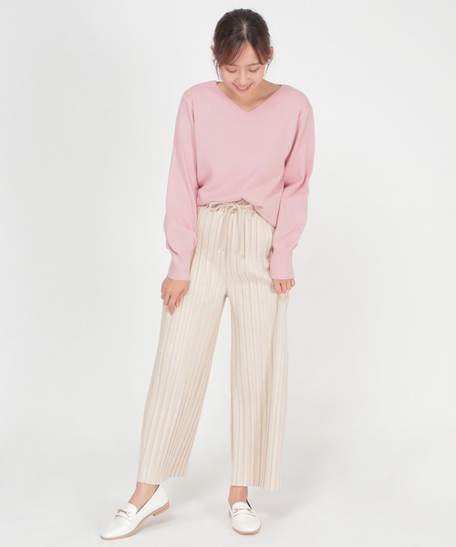 ikka(イッカ)の「スエード調プリーツワイドパンツ(その他パンツ・レディース・オフホワイト/イエロー/グリーン/キャメル・S/M/L)」の17枚目の写真
