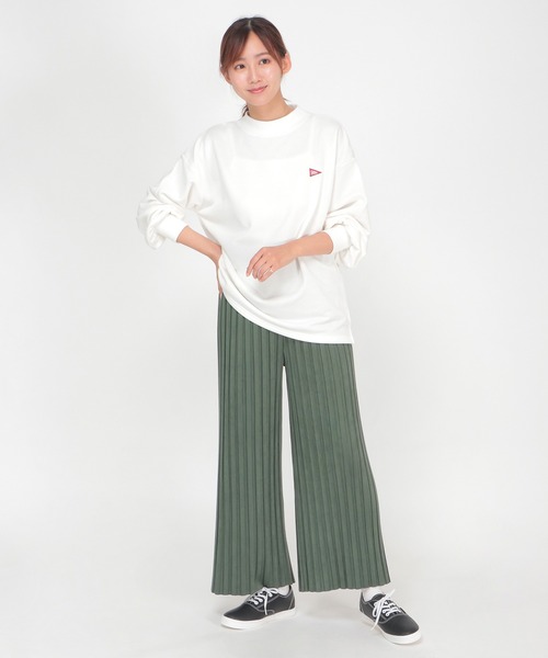 ikka(イッカ)の「スエード調プリーツワイドパンツ(その他パンツ・レディース・オフホワイト/イエロー/グリーン/キャメル・S/M/L)」の13枚目の写真