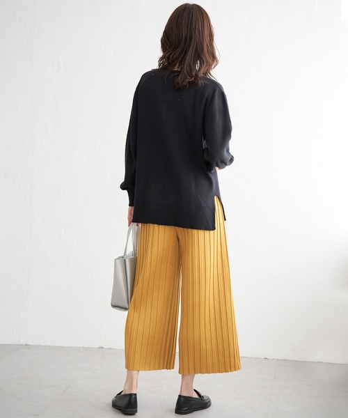 ikka(イッカ)の「スエード調プリーツワイドパンツ(その他パンツ・レディース・オフホワイト/イエロー/グリーン/キャメル・S/M/L)」の22枚目の写真