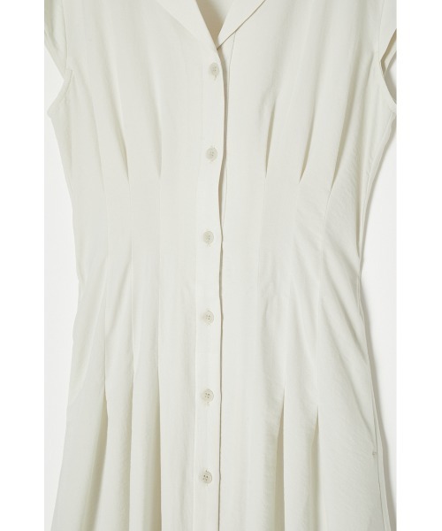 MOUSSY(マウジー)の「WAIST TUCK SHIRT ドレス(シャツワンピース・レディース・ブラック/グリーン/アイボリー・1/2)」の9枚目の写真