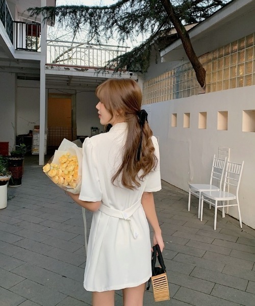 SONA（ソナ）の「SONYUNARA ダブルボタン半袖ミニワンピース（ワンピース・レディース・ホワイト/ブラック/イエロー・FREE）」の12枚目の写真