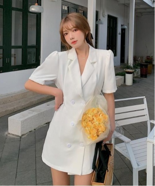 SONA（ソナ）の「SONYUNARA ダブルボタン半袖ミニワンピース（ワンピース・レディース・ホワイト/ブラック/イエロー・FREE）」の6枚目の写真