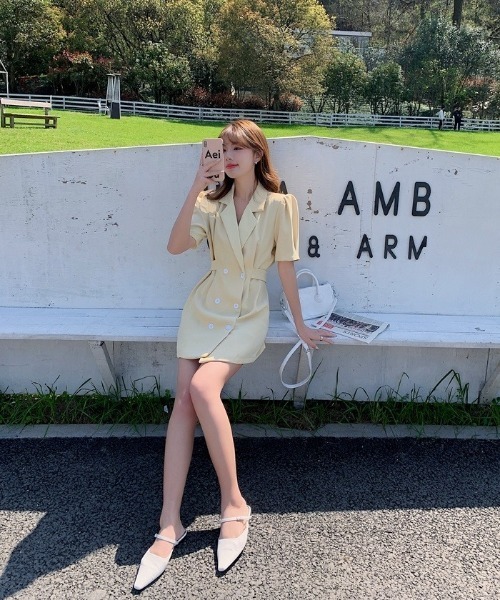 SONA（ソナ）の「SONYUNARA ダブルボタン半袖ミニワンピース（ワンピース・レディース・ホワイト/ブラック/イエロー・FREE）」の20枚目の写真