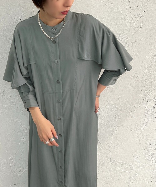 apres jour mignon(アプレジュールミニョン)の「袖デザインワンピース【ZOZOTOWN限定アイテム】(ワンピース・レディース・ブラック/マスタード/ブルー/アイボリー・X-LARGE/フリー)」の21枚目の写真