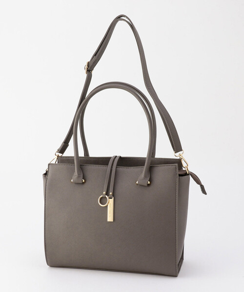 MONO　COMME CA（モノコムサ）の「ロゴプレートトートバッグ（トートバッグ・レディース・ブラック/モカ/グレイッシュベージュ・FREE）」の18枚目の写真