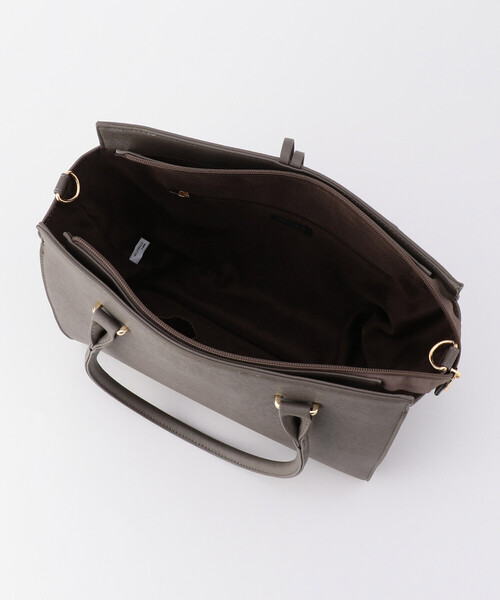 MONO　COMME CA（モノコムサ）の「ロゴプレートトートバッグ（トートバッグ・レディース・ブラック/モカ/グレイッシュベージュ・FREE）」の19枚目の写真