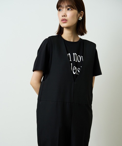 HERENCIA(ヘレンチア)の「Vネック ショルダーパイピング テーパード サロペット(サロペット/オーバーオール・レディース・ブラック/テラコッタ・MEDIUM)」の21枚目の写真