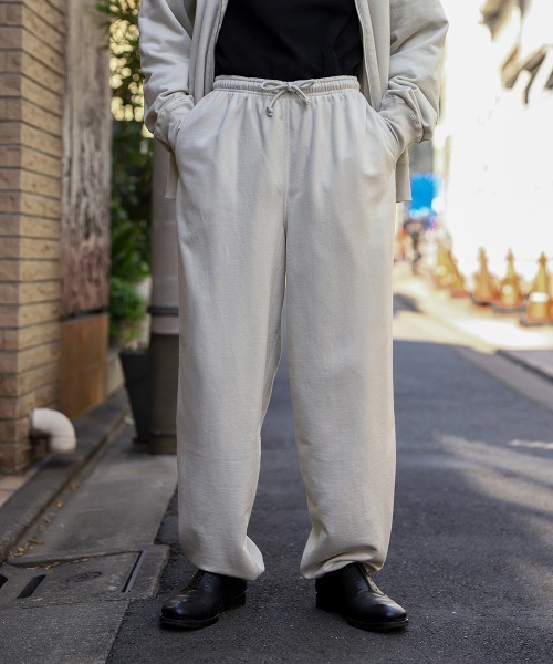 marka（マーカ）の「marka / マーカ：GIM PANTS - 40/2 recycle suvin organic cotton knit -：M22C-09PT01C[COR]（スウェットパンツ・メンズ・チャコールグレー/オフホワイト・2/1）」の4枚目の写真