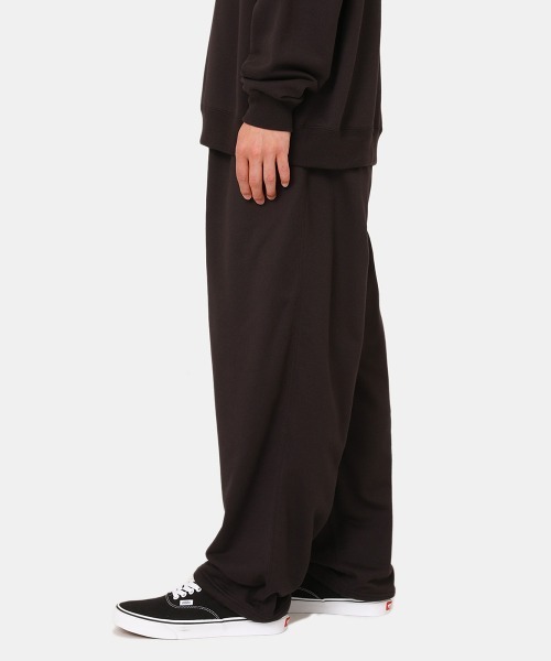 marka（マーカ）の「marka / マーカ：GIM PANTS - 40/2 recycle suvin organic cotton knit -：M22C-09PT01C[COR]（スウェットパンツ・メンズ・チャコールグレー/オフホワイト・2/1）」の19枚目の写真