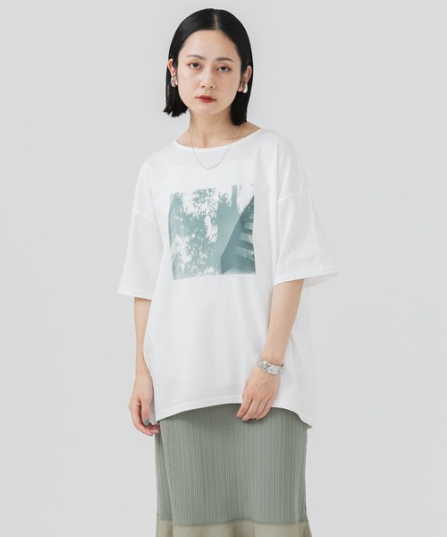 CLOCHE(クロシェ)の「cloche 転写プリントT(Tシャツ/カットソー・レディース・ホワイト/チャコールグレー・FREE)」の21枚目の写真