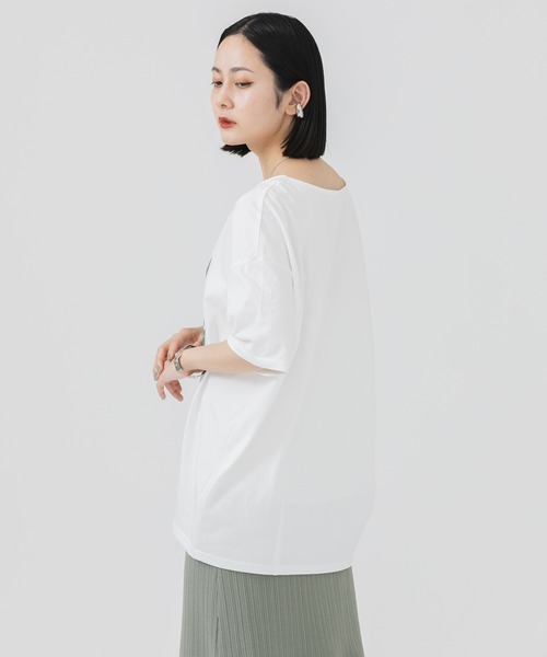 CLOCHE(クロシェ)の「cloche 転写プリントT(Tシャツ/カットソー・レディース・ホワイト/チャコールグレー・FREE)」の5枚目の写真