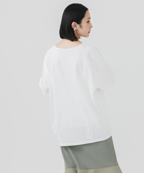 CLOCHE(クロシェ)の「cloche 転写プリントT(Tシャツ/カットソー・レディース・ホワイト/チャコールグレー・FREE)」の12枚目の写真