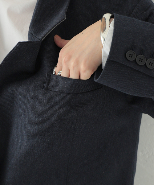 Spick & Span（スピックアンドスパン）の「アウトポケットロングジャケット（テーラードジャケット・レディース・ネイビー・38/36）」の16枚目の写真