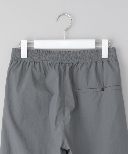 NUMERALS（ヌメラルズ）の「[NUMERALS]ナイロントラックパンツ（その他パンツ・メンズ・ブラック/チャコール・MEDIUM/LARGE）」の6枚目の写真