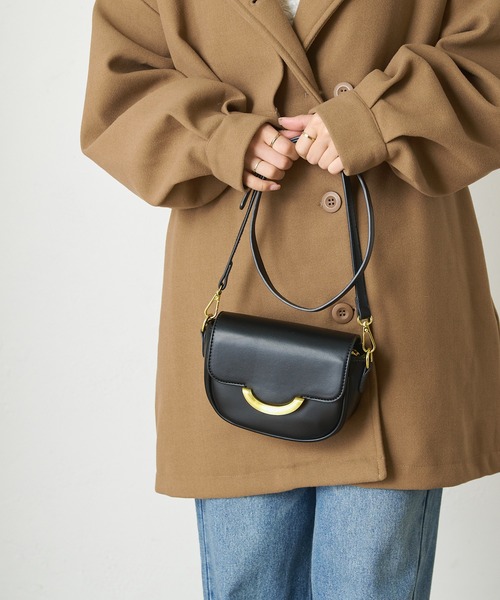 PUAL CE CIN（ピュアルセシン）の「レザーショルダーバッグ（ショルダーバッグ・レディース・ブラック・FREE）」の2枚目の写真