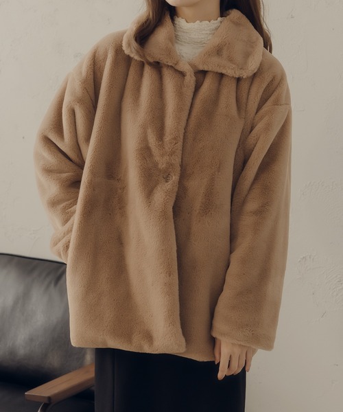 fupel（フぺル）の「2WAYスタンドカラーファーコート（ブルゾン・レディース・ブラウン/ベージュ・FREE）」の5枚目の写真