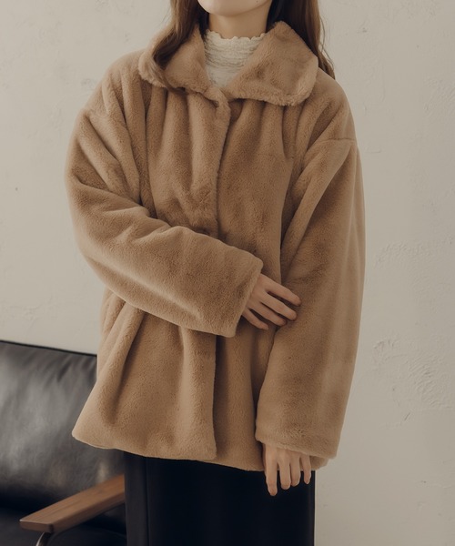 fupel（フぺル）の「2WAYスタンドカラーファーコート（ブルゾン・レディース・ブラウン/ベージュ・FREE）」の6枚目の写真