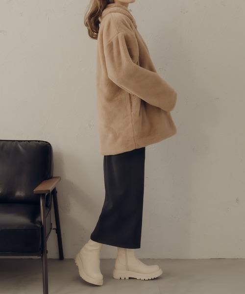 fupel（フぺル）の「2WAYスタンドカラーファーコート（ブルゾン・レディース・ブラウン/ベージュ・FREE）」の18枚目の写真