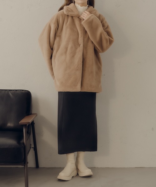 fupel（フぺル）の「2WAYスタンドカラーファーコート（ブルゾン・レディース・ブラウン/ベージュ・FREE）」の16枚目の写真