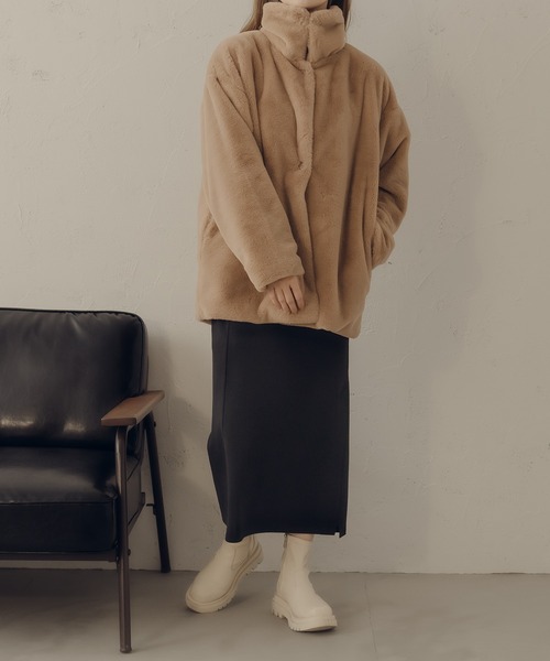 fupel（フぺル）の「2WAYスタンドカラーファーコート（ブルゾン・レディース・ブラウン/ベージュ・FREE）」の21枚目の写真
