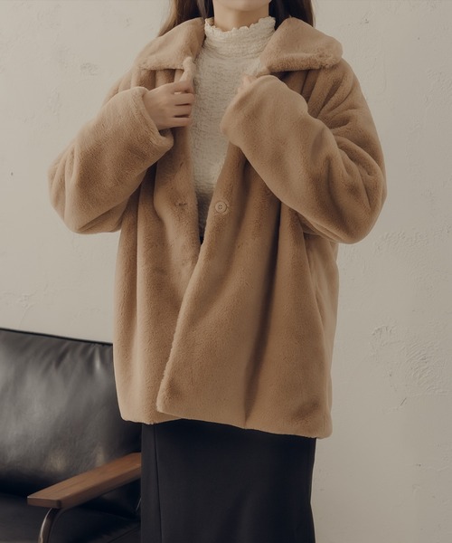 fupel（フぺル）の「2WAYスタンドカラーファーコート（ブルゾン・レディース・ブラウン/ベージュ・FREE）」の14枚目の写真