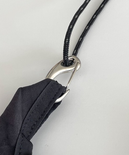 CANAL JEAN（キャナルジーン）の「RairBag PROJECT　ナイロンショルダーバッグ（ショルダーバッグ・レディース・ブラック/ブルー/ベージュ/ホワイト・ONE SIZE）」の13枚目の写真