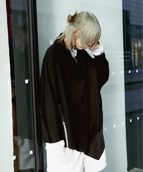 rovtski(ロフトスキー)の「ボリュームネックアシメカットソー(Tシャツ/カットソー・レディース・ブラック・FREE)」の15枚目の写真